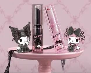 PinkBear皮可熊 X Hello Kitty50周年联名合作系列新品发布